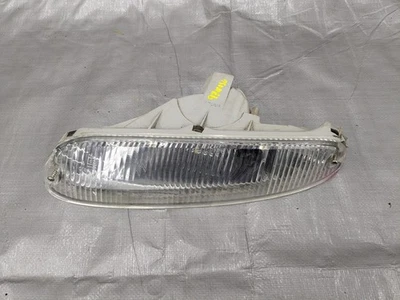 Объектив указателя поворота со стороны водителя УГЛОВОЙ ЛЕВЫЙ 90-97 Mazda Miata 97NASU 1990-1997 - Изображение 1 из 4