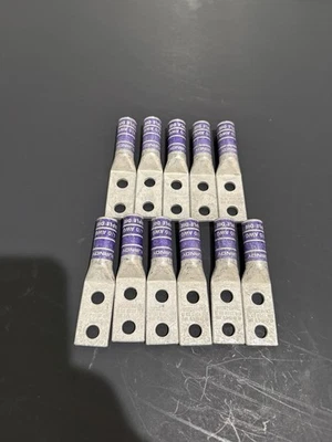 Burndy YA282TC38 4/0 AWG CU Two Hole 3/8” X 1” Stud Size Long Copper - Image 1 of 3