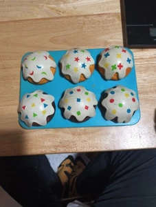 Juego de 6 cupcakes de ordenación y formas de recursos de aprendizaje - Imagen 1 de 3
