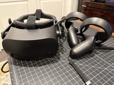 Fone de Ouvido HP Reverb G2 VR - Imagem 1 de 2