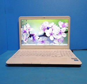 Lavie I7 Laptop 256Gb Ssd 640Gb Hdd 8Gb Ram High Performance Fast Boot - Picture 1 of 14