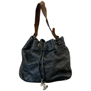 Bolso Chanel On The Road Bucket para mujer negro - Imagen 1 de 14