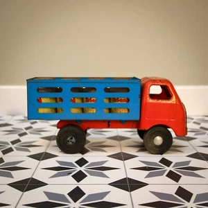 Vintage Large Tri-ang Dairies Milk Truck Pressed Steel Toy England - Picture 1 of 4