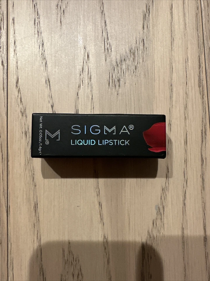 Lápiz labial líquido Sigma Venom 0,05 oz nuevo en caja Foto 1 de 1