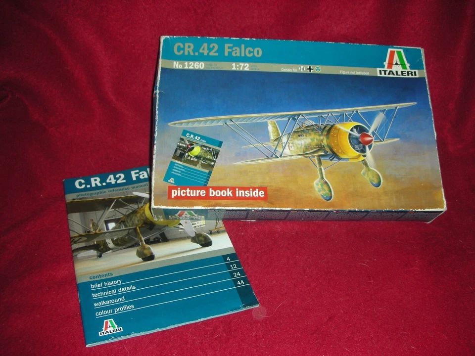 172 ITALERI FIAT CR 42 FALCO CON MONOGRAFIA - Immagine 1 di 1