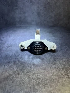 For Mercedes R107 W116 W126 W201 For BMW E21 E23 E24 Voltage Regulator Bosch OEM - Picture 1 of 2