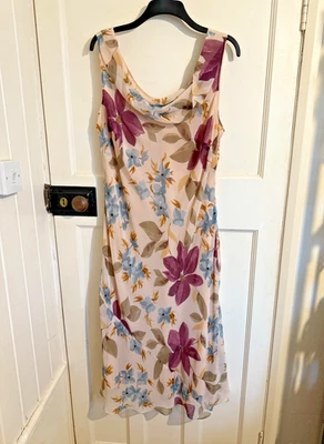 Fashion Debut Floral Chiffon Maxi Dress Size 20 Beaded Layered Wedding Guest - Image 1 of 4