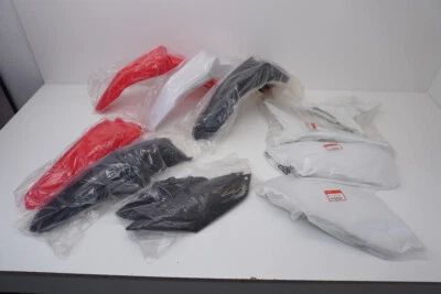 Honda Cycra/OEM Plastics Fenders Side Panels CRF250R 14-17 CRF450R 13-16 #12 GH - Image 1 of 4