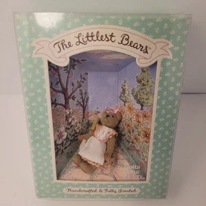 Herramienta de jardín GUND The Littlest Bears #7001 madre oso caja abierta articulada de 2,5"  - Imagen 1 de 7