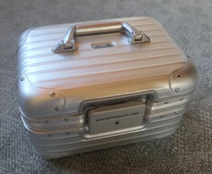 RIMOWA X Porsche Aluminum Makeup Cosmetic Case w/ Key - Beautiful - Bild 1 von 24