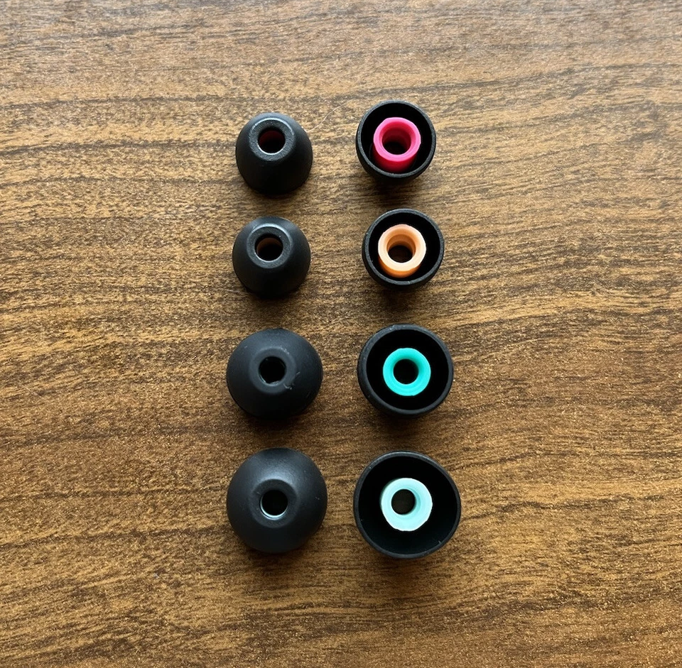 Sony Headphone Replacement Earbuds Tips Ear In-ear Earphone Silicone (Set of 8) - Image 1 of 1