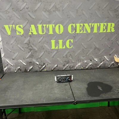 2006 Chevrolet Cobalt Pontiac G5 Climate A/C HVAC Controls OEM 15890411 - Image 1 of 4