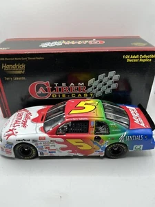 1999 Terry Labonte #5 Kellogg's K-Sentials 1/24 Team Caliber NASCAR Diecast Bank - Picture 1 of 4