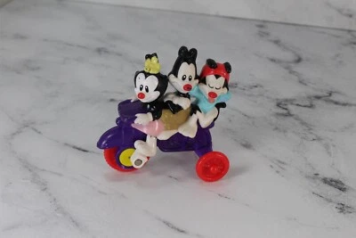 Warner Bros Aniamaniacs 1993 punto Yakko Wakko en un triciclo  Foto 1 de 3