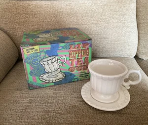 Wizarding Trunk Exclusive Harry Potter Lip Nipping Tea Cup Joke Shop Nose Biting - Foto 1 di 10