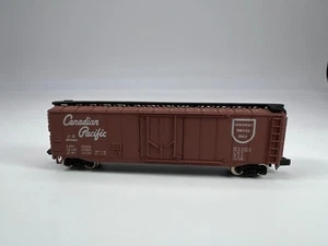 Coche de caja Bachmann #80334 escala N Canadian Pacific buen estado - Imagen 1 de 6