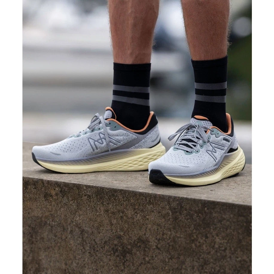 KARHU men’s 12  Mestari Run 1.5 running shoe  - Image 1 of 4