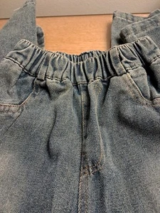 Kids Blue Jeans Size 130 ( 6/7) - Picture 1 of 4
