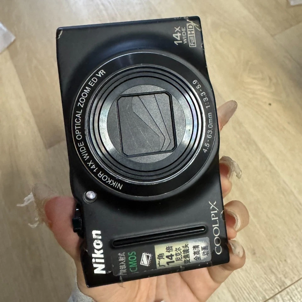 Цифровой фотоаппарат компактный Nikon COOLPIX S8200 16,1 Мп 14-кратный оптический зум полное HD черный - Изображение 1 из 4