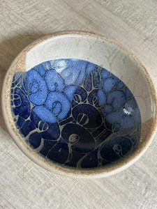 Vintage Diana Worthy CRICH POTTERY small Bowl - 13.5cm - Picture 1 of 3