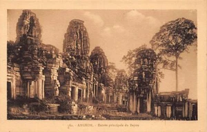Cambodia - ANGKOR-VAT - Main entrance of the Bayon - Publ. Albert Portail 582 - Picture 1 of 2