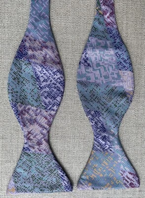 Pajarita vintage abstracta púrpura, multicolor autocorbata 37" de largo, hecha a mano 2 7/8" Foto 1 de 4