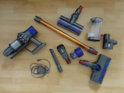 Dyson Cyclone V10 Absolute Staubsauger Akku Handstaubsauger Defekt Ersatzteile - Bild 1 von 4