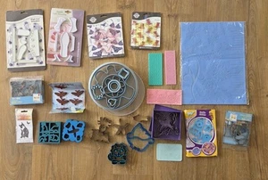 Job Lot Stiletto Shoe Trainer Bikini Fondant Mould Texture Mats Cutters Icing - Picture 1 of 11
