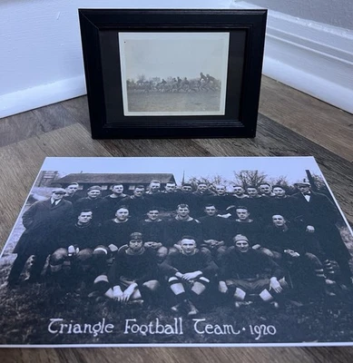 Foto de equipo y juego de fútbol americano universitario vintage Dayton Triángulos 1920 enmarcado Foto 1 de 4
