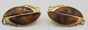 Berebi Earrings Stud Brown Matte Gold Enamel Embossed - Vintage - Free Shipping - Picture 1 of 5