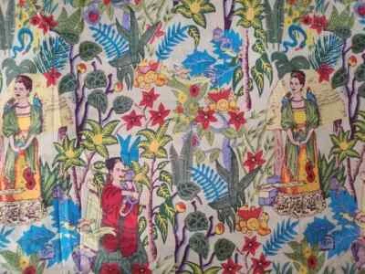 25 Yards Fabric Indian White Frida Hand Printed Cotton Fabric Sewing Fabrics - Image 1 of 4