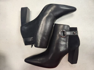 Aerosoles Final Word Leather Pointed Toe Ankle Boots, WM Size 8 Black  F8C-2820 - Image 1 of 4