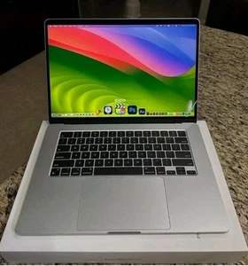 MacBook Air - Afbeelding 1 van 1
