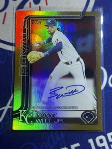 2025 Topps Serie 1 Bobby Witt Jr Flagship Real One Auto Lámina de Oro/50 #100 - Imagen 1 de 10