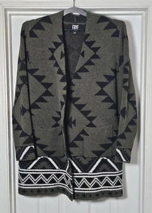 Cárdigan FRYE Mujer Talla Grande El Acogedor Jacquard Azteca Lujo Frente Abierto Verde - Imagen 1 de 4