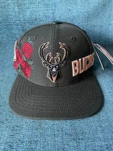 Milwaukee Bucks Roses Snapback-Mütze Pro Standard - Bild 1 von 6