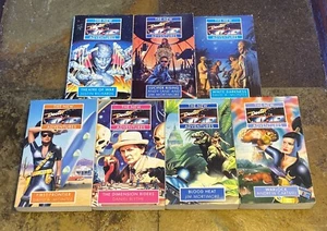 The New Doctor Who Adventures Paperback Lot Of 7 - Foto 1 di 3