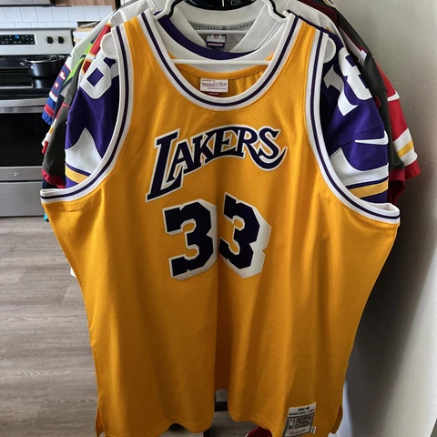 100% Authentic Kareem #33 Mitchell And Ness 84 85 LA Lakers Jersey Size 64 5XL Cover