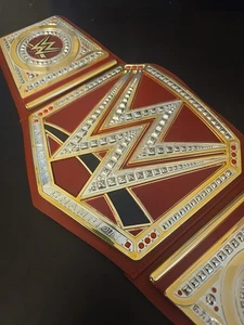 Cinturón Campeonato Universal WWE Niños Rojo Raw Wrestling Título Mundial 2014 Mattel - Imagen 1 de 7