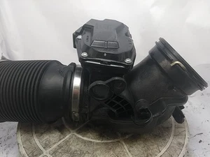 VOLVO XC60 THROTTLE BODY 2.0L Unknown 32290142 17-24 - Picture 1 of 5