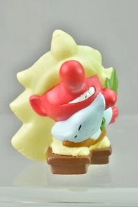 Yo-Kai Watch Tengu Finger Puppet Mini Bandai LYW Yokai - Picture 1 of 3