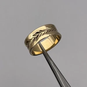 Vintage 14 Karat Gelbgold geätzt 7 mm Bandring Größe 8 - Bild 1 von 5