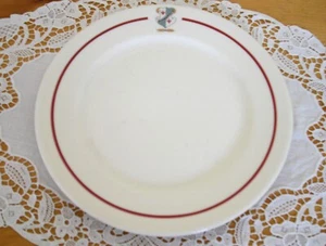 Vintage Syrakus China Alt Elfenbein O.P.CO. 8 7/8" Teller NORMANDIE rot blau Schild - Bild 1 von 7