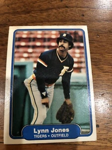 1982 Fleer #270 Lynn Jones Tigers  - Picture 1 of 4