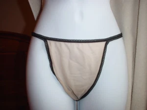 Victoria's Secret Vintage sehr süßer Netz-String-Tanga Large bareblack neu ohne Etikett - Bild 1 von 5