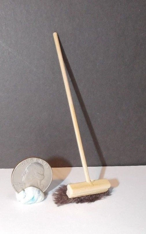 HANDLEY Dollhouse Miniature Garage Push Broom 1:12 one inch scale D92 D93 Dollys Gallery
