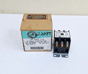 Carrier HN 53CD 115 / 3100-30T1028MC / 3 Pole Contactor 50A Coil 40V - Picture 1 of 12