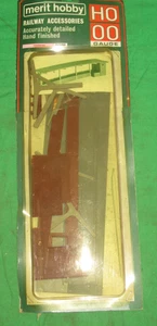Merit OO gauge platform loading bay kit in unopened pack - Picture 1 of 4