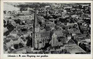 Schwerin Mecklemburgo-Pomerania Occidental ~1940 antigua postal foto aérea iglesia catedral - Imagen 1 de 1