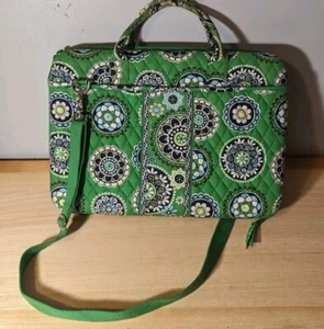 Vera Bradley Laptop Hartschale Cupcakes grün NICHT MEHR HERGESTELLT Muster Druck Tasche gebraucht 10x16 - Bild 1 von 10